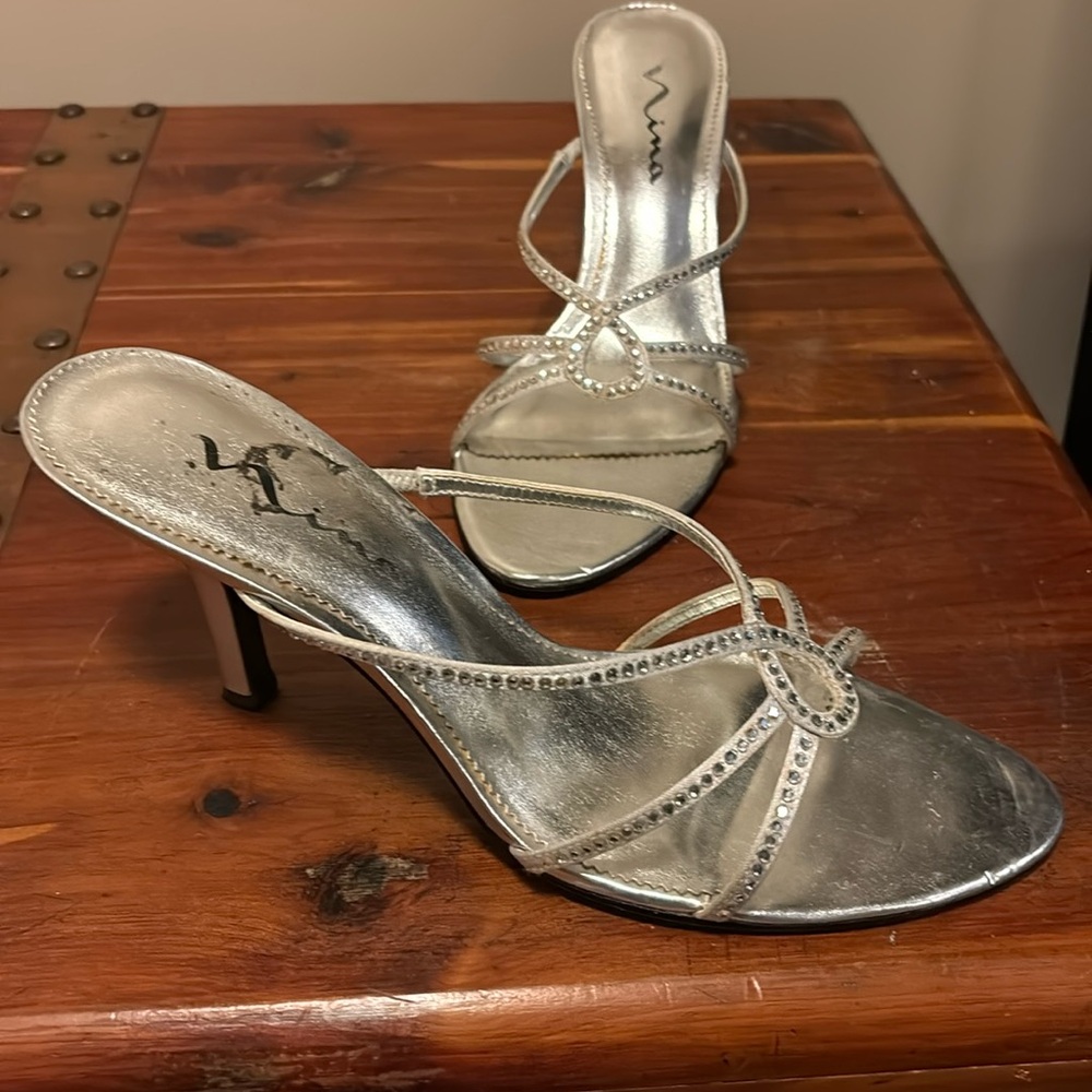 Nina, size 10 silver 3”, strappy heels